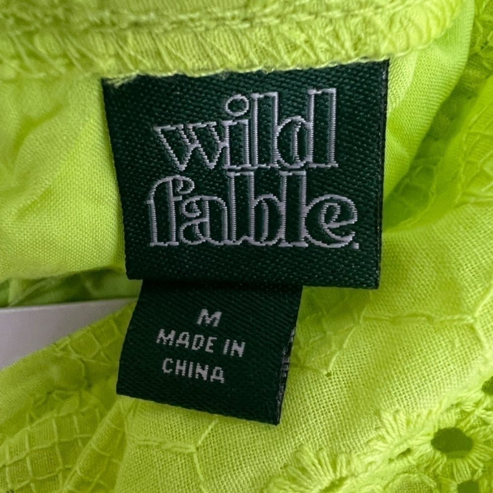 Wild Fable Lime Green Eyelet Lace Up Coquette Cropped Top Medium Puff Sleeves - Picture 3 of 15